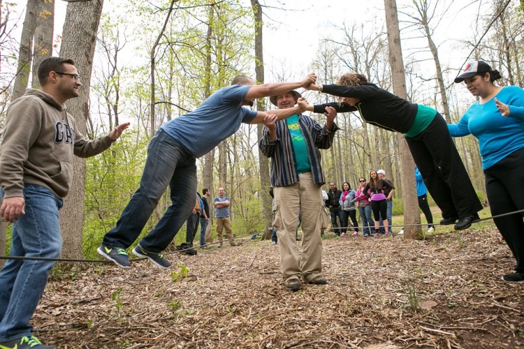 7 Innovative Retreat Activities To Boost Team Collaboration